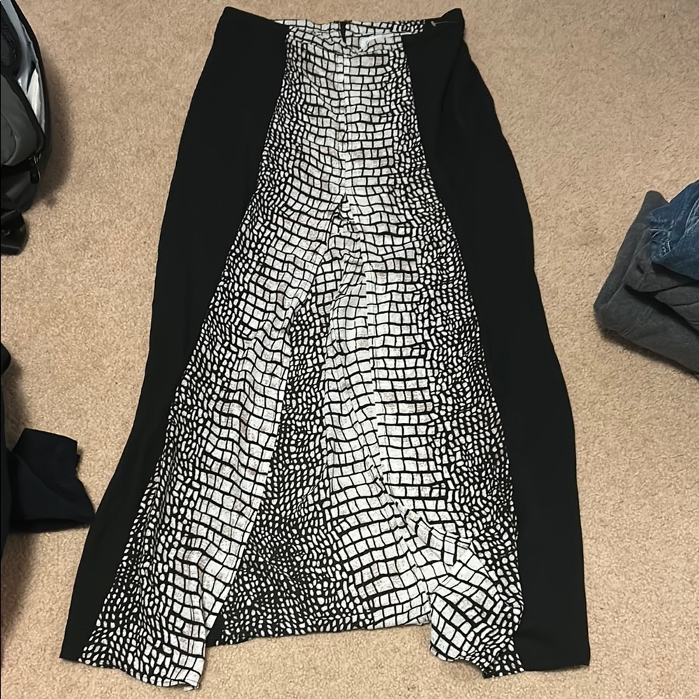 Elegant Black and White Skirt